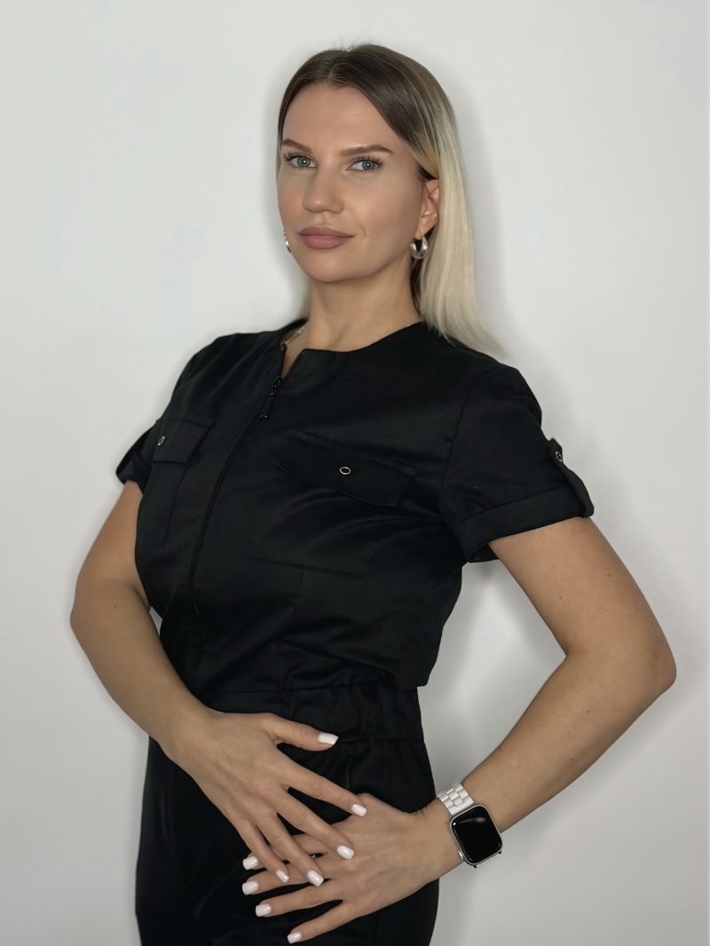 Складчикова Кристина